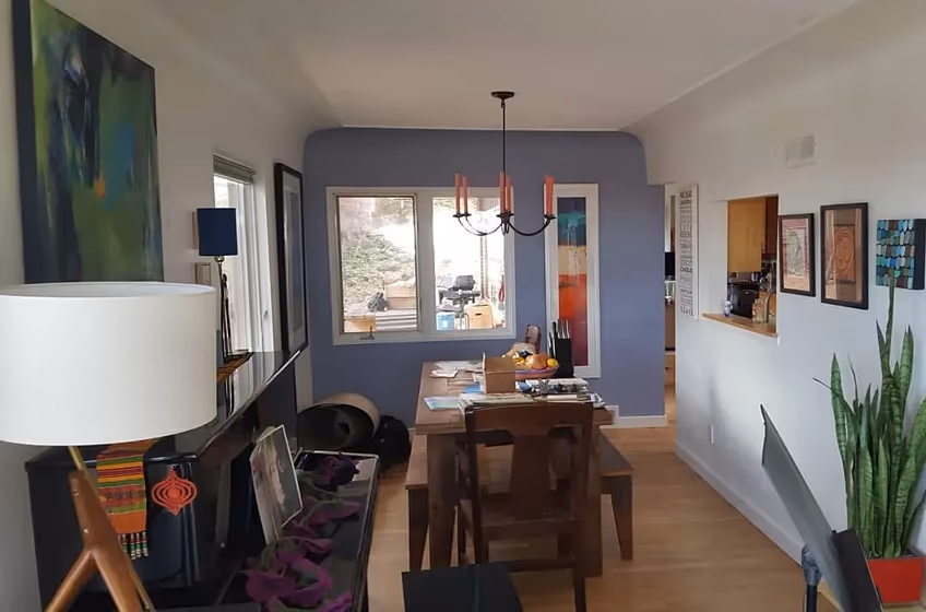 Benjamin Moore Yukon Sky accent wall