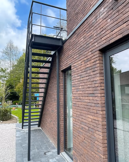 RAL Classic Black grey RAL 7021 stairs