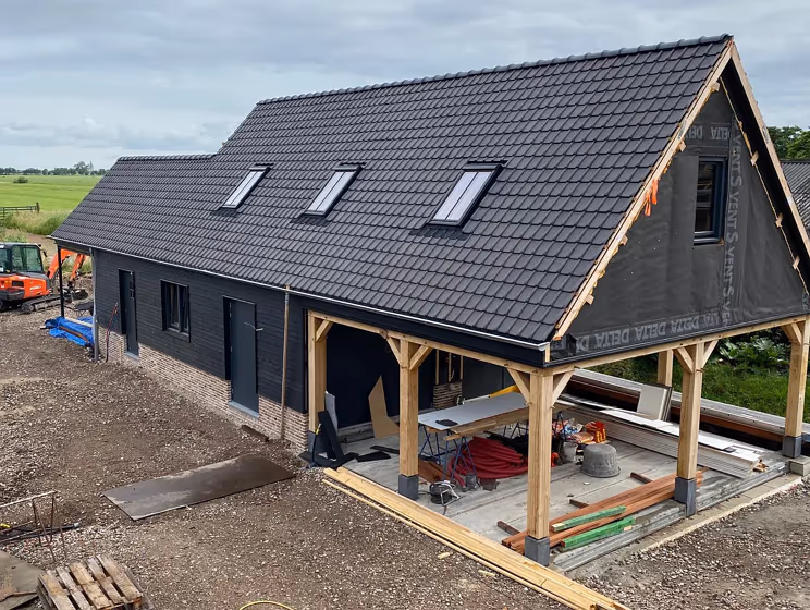 RAL Classic Black grey RAL 7021 house exterior