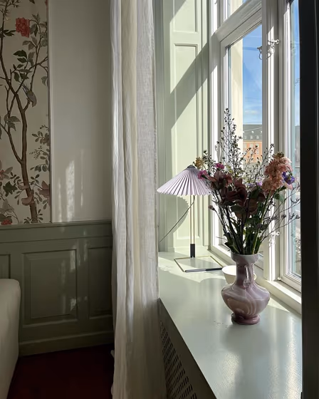 Farrow and Ball Blue Gray 91 sill