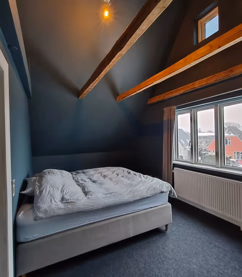 RAL 7031 bedroom interior