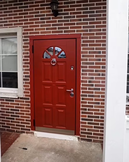 RAL Classic Carmine red RAL 3002 door