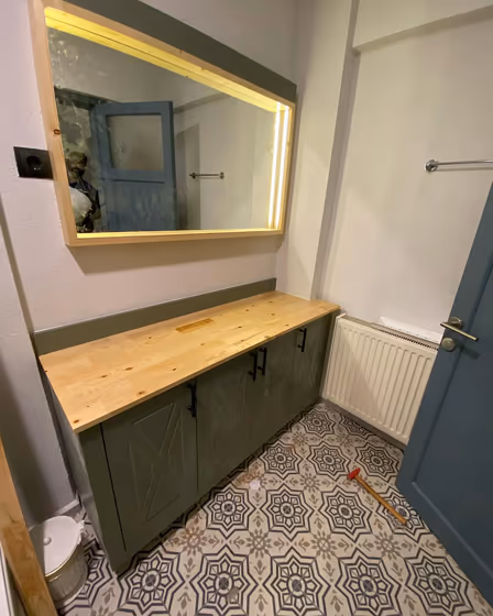 RAL Classic Cement grey RAL 7033 bathroom