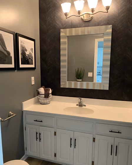 SW Cityscape bathroom color review