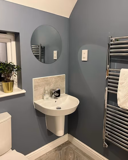 Dulux Denim Drift bathroom inspiration