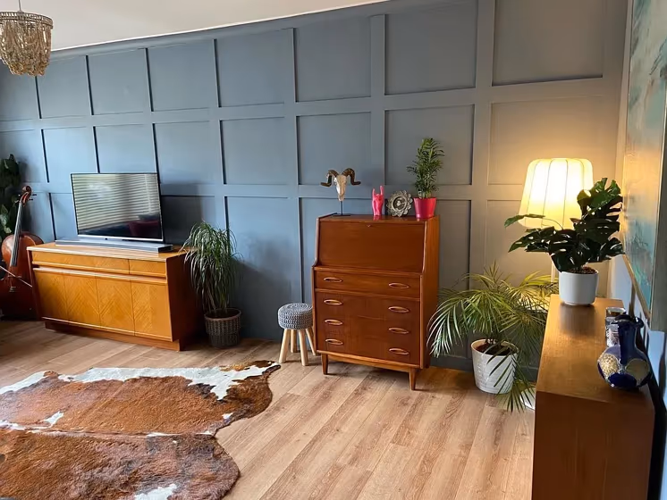 Dulux Denim Drift wall panelling paint