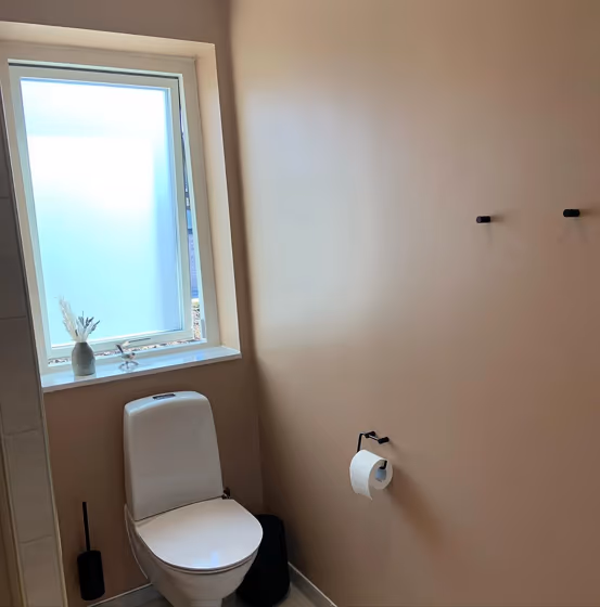 Jotun 12120 bathroom paint review