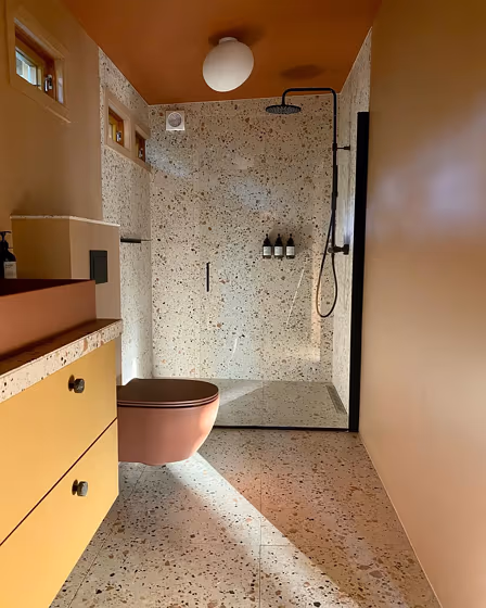 Jotun Desert Pink bathroom color review