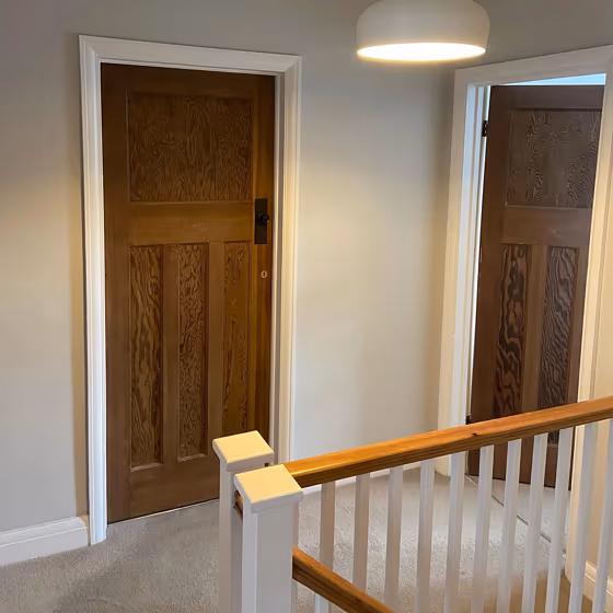 Ligth grey hallway interior Farrow and Ball Dimpse