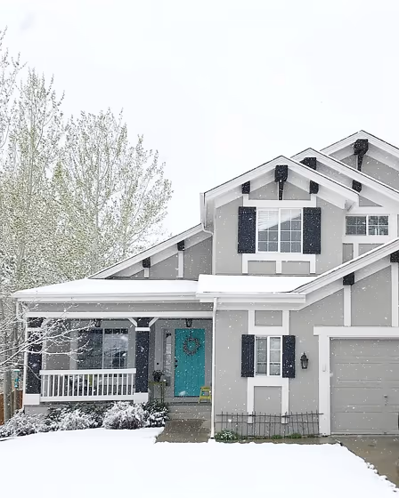 SW Dorian Gray house exterior color