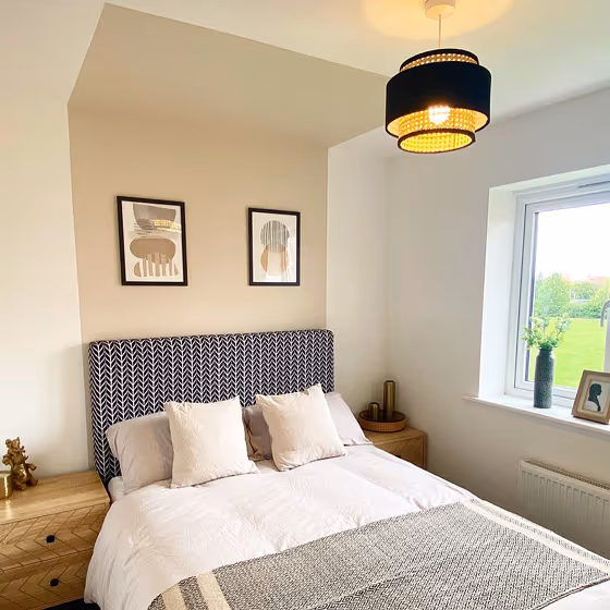 Dulux Natural Hessian bedroom accent wall