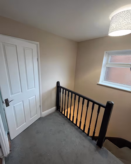 Dulux Natural Hessian stairs