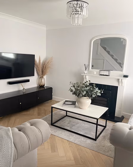 Living room interior Dulux Rock Salt 50BG 83/009