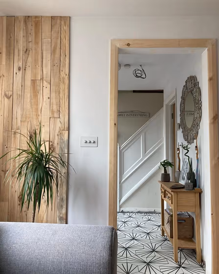 White walls interior Dulux Rock Salt review