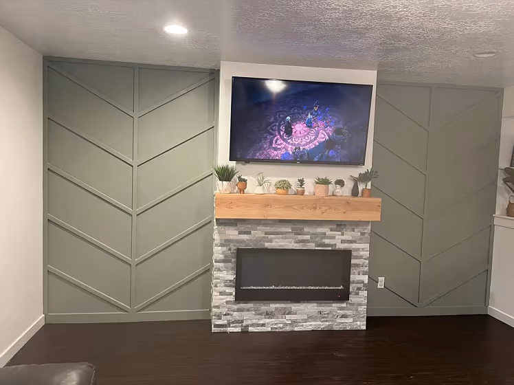 Sherwin Williams Evergreen Fog Living Room Fireplace