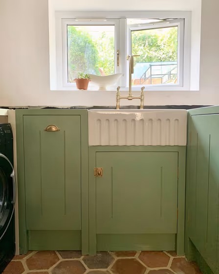 Farrow and Ball Breakfast Room Green kitchen cabinets color