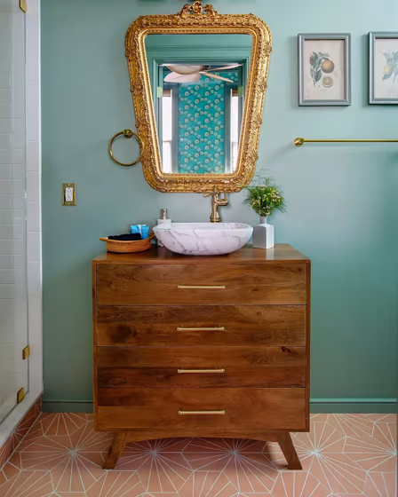 Breakfast Room Green bathroom color review