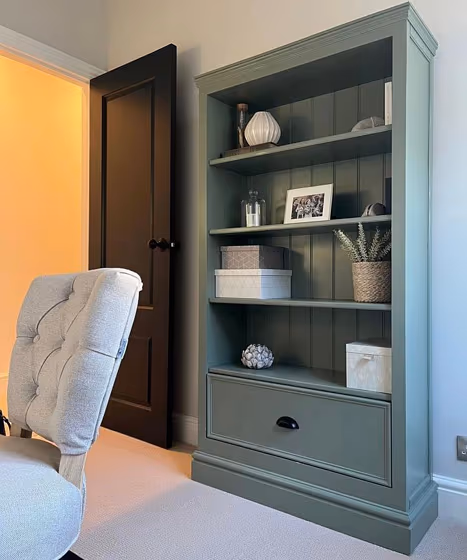 Farrow and Ball Card Room Green 79 cabinets