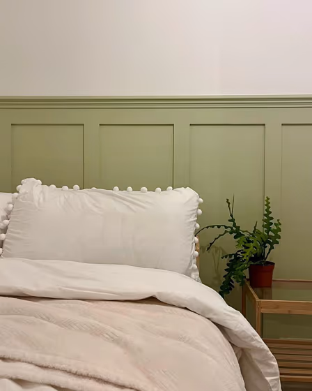 Farrow and Ball Cooking Apple Green 32 bedroom