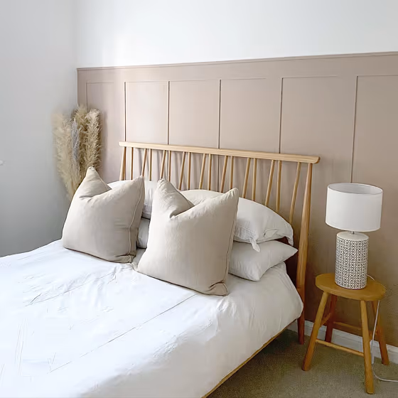 Farrow and Ball Dead Salmon 28 bedroom