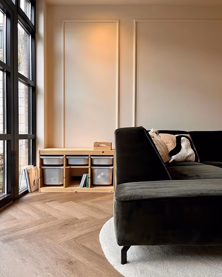 Minimal interior Farrow and Bal Dimity review