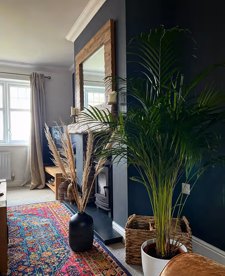 Hopper Head living room fireplace