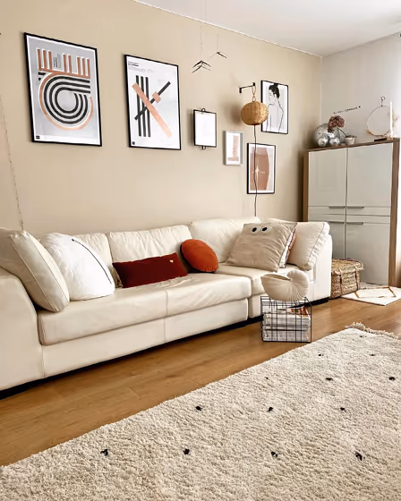 Joa's White scandinavian living room