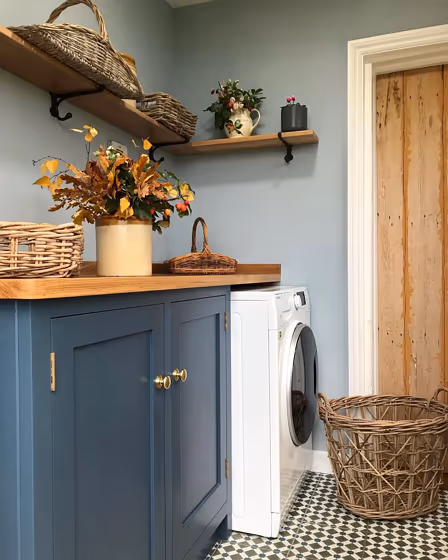 Farrow and Ball Parma Gray 27 laundry room
