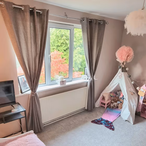 Farrow and Ball Peignoir 286 kids room