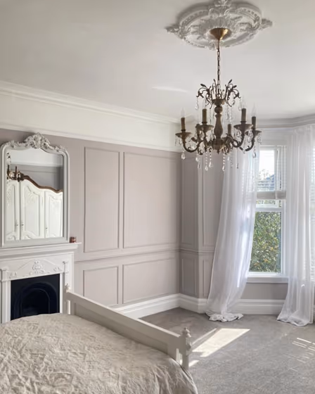 Farrow and Ball Peignoir 286 bedroom