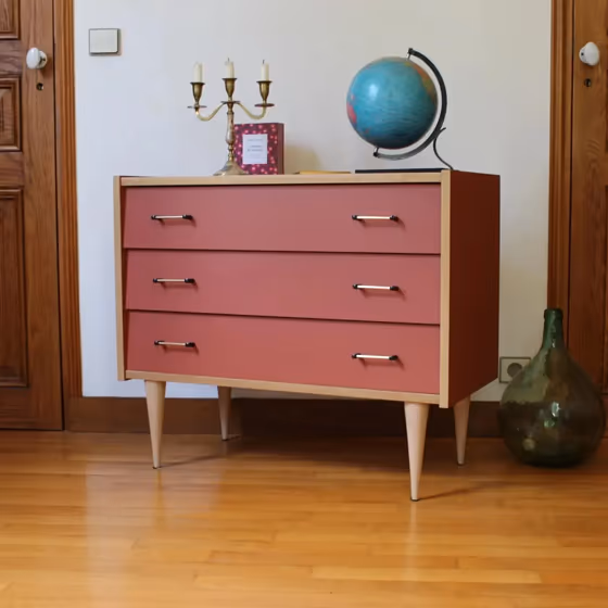 Farrow and Ball Picture Gallery Red 42 painted dresser