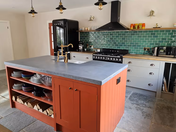 Farrow and Ball Picture Gallery Red 42 kitchen island