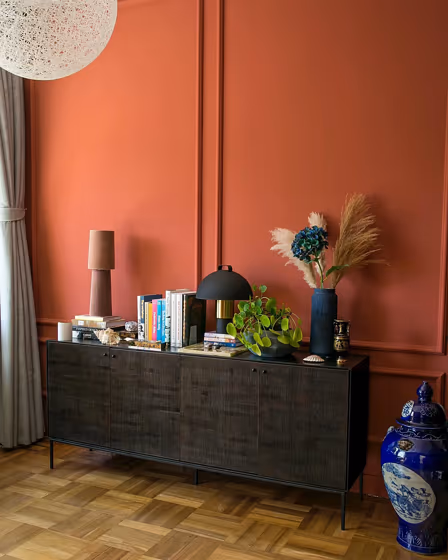 Farrow and Ball Picture Gallery Red 42 wall paint