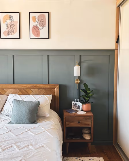 Farrow and Ball Pointing 2003 bedroom