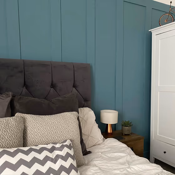 Farrow and Ball Stone Blue 86 bedroom