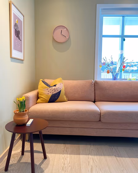 Jotun Ginseng living room color