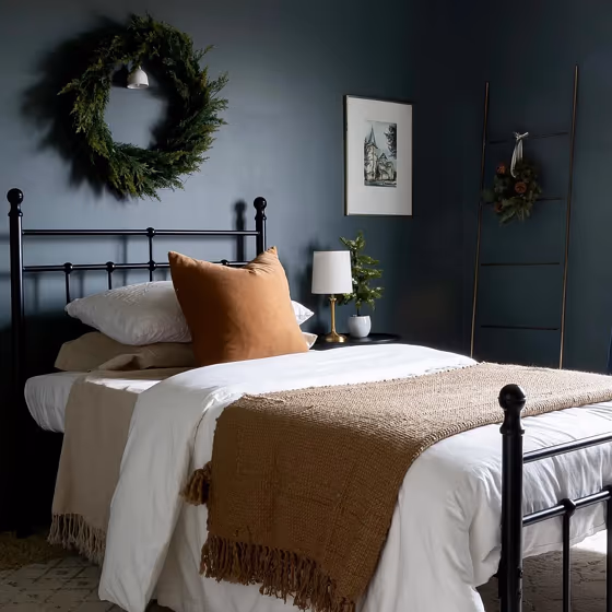 Sw Homburg Gray Bedroom