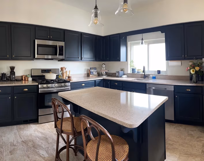 SW 6992 kitchen cabinets review