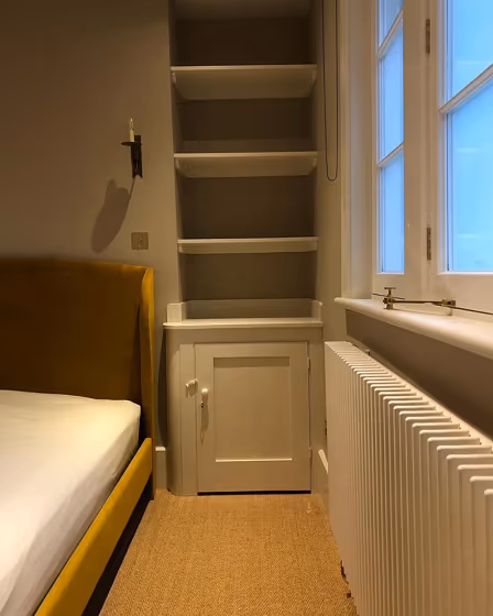 Jitney bedroom review