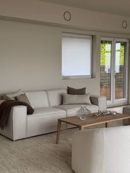 Jotun Kokos living room review