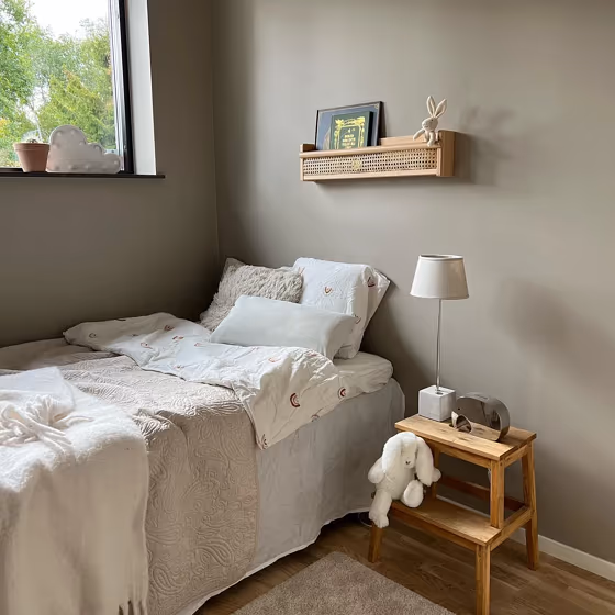 Jotun Present kids' room paint review