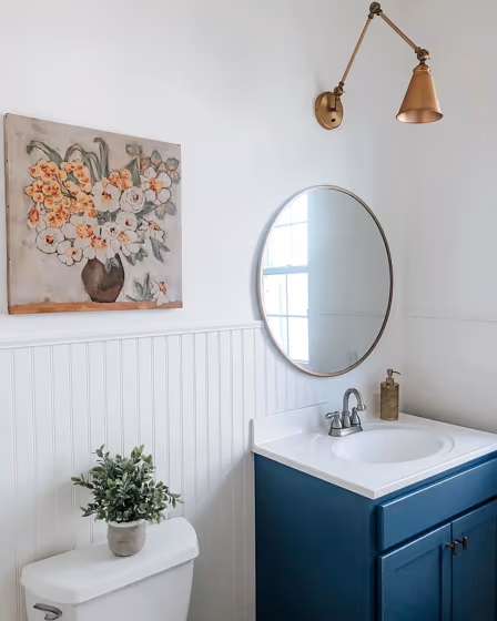 Benjamin Moore Kensington Blue CC-780 bathroom