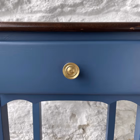 Benjamin Moore Kensington Blue CC-780 painted furniture