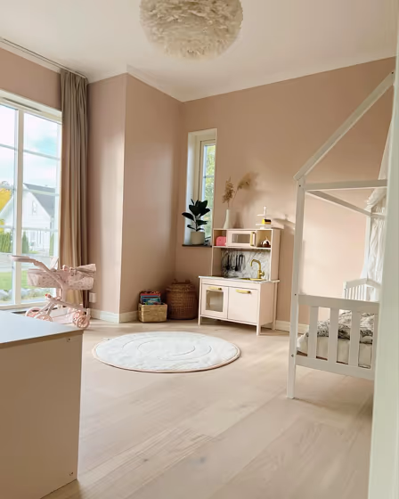 Jotun Khajal nursery review