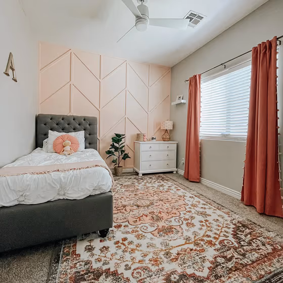 Sw Koral Kicks Kids' Room Accent Wall