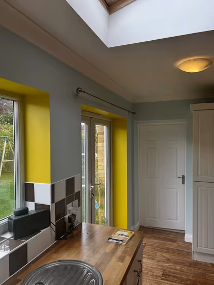 Dulux Lemon Punch accent