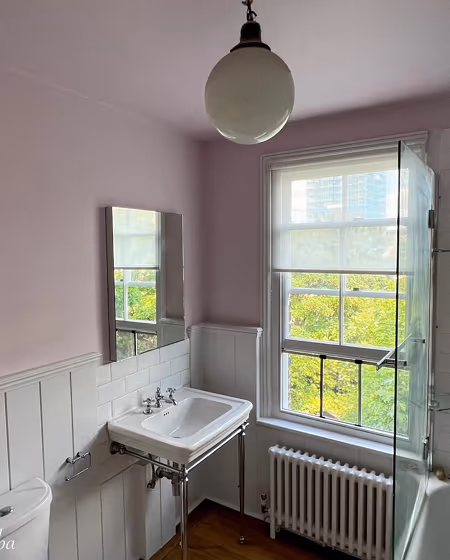 Little Greene Chemise 139 bathroom