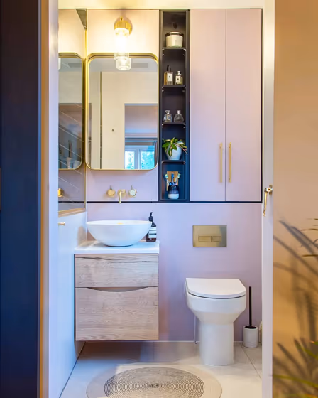 Little Greene Dorchester Pink 213 bathroom