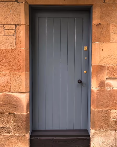 Little Greene Etruria 326 door