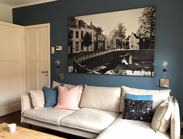 Little Greene Etruria 326 accent wall